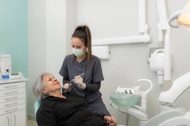 Best Emergency Dental Extractions in Pawnee, IL